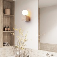 Applique murale cube en travertin avec globe en verre pour décor intérieur d'hôtel de couloir de chambre à coucher
