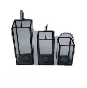 Haute qualité finition Antique laiton verre votive lanterne forme carrée bougeoir en métal pour la maison Diwali décor de fête - Product Image 1