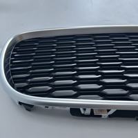 Grille de radiateur avant de voiture T4N28944 pour Jaguar XEL 2020-2024, cadre nickel nacré, grille en maille noire brillante