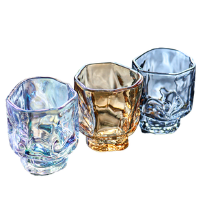 Vaso de chupito clásico de base pesada y diseño retorcido, 60 ml, de vidrio sin plomo, mini vaso para restaurante, bar, uso profesional, decoración <span class=keywords><strong>del</strong></span> hogar y fiestas - Product Image 1