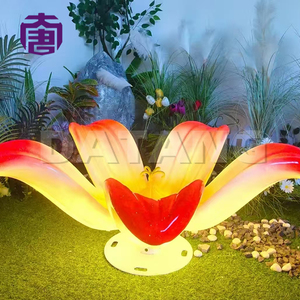 Lampes LED en forme de fleur en résine et fibre de verre, charmantes, pour décorations de mariage, paysages de fêtes et jardins. - Product Image 1