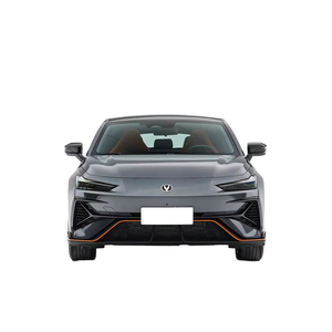 Changan UNI-V, berline électrique au design élégant, intérieur lumineux, sièges en cuir, fonctionnalités de sécurité avancées, performances optimales, turbo - Product Image 1