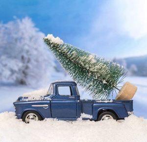 Mini Árbol de Navidad para Escritorio, Adorno de Agujas de Pino Cubierto de Nieve Blanca, Pequeño Árbol de Navidad, Decoración Navideña - Product Image 6