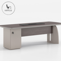 Table à thé en bois moderne au design personnalisé, mobilier de bureau modulaire personnalisé pour des moments de thé uniques