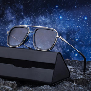 Lunettes de soleil carrées ZS-98429 pour hommes, protection UV400, monture en plastique et métal, couleur noire, pour la conduite en extérieur - Product Image 1