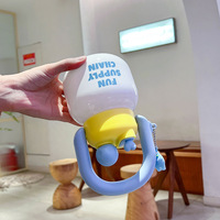 Bouteille d'eau en plastique personnalisée grande capacité pour enfants, anti-fuite, double ouverture, 850 ml, mignonne, avec paille et sangle