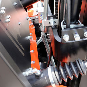 Montacargas Neumático de 3.8 Toneladas con Neumáticos de Goma para Todo Terreno, Ideal para Trabajos en Astilleros y Agrícolas - Product Image 4