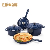 Nouvel ensemble de 4 casseroles et faitouts en fonte émaillée, personnalisables directement en usine, vente en gros d'ustensiles de cuisine 2026