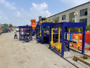 <strong>QT5</strong>-<strong>15</strong> <strong>Brick</strong> Making Machine - Fully Automatic <strong>Brick</strong> Production Machine for South Africa - 6-inch Hollow Concrete <strong>Block</strong> Machine - Product Image 5