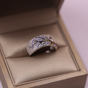 Bague de cocktail émeraude pour femme, en laiton plaqué, micro-pavée, pierres naturelles rondes, motif végétal, bague de fiançailles glamour - Product Image 6