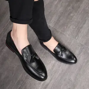 Hot Sale Moda Borlas Casual PU Couro Sapatos Tamanho Grande Vestido Formal Sapatos para Homens Novo Estilo