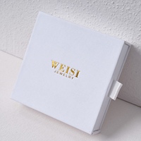 Boîte cadeau minimaliste à tiroir coulissant pour bijoux, boîte rigide en papier avec logo personnalisé en feuille d'or pour ensembles de bijoux, emballage pour boucles d'oreilles et colliers