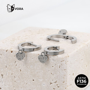 VORA Anneau segmenté articulé en Titane ASTM F136 plaqué or blanc 18K avec pendentif cœur '<span class=keywords><strong>Kiss</strong></span> Me' pour piercing boucle d'oreille clicker - Product Image 2