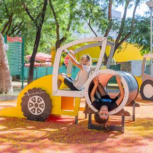 Rampa para Perros Personalizada para Exteriores, Equipo de Entretenimiento Comercial para Guarderías Caninas, Parques para Perros, Entrenamiento y Paseos en Exteriores - Product Image 6