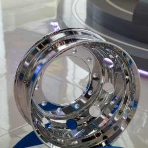 Nuevas llantas de aluminio forjado europeo de 22,5 pulgadas, venta al por mayor, ruedas de camión para Tractor, camiones, remolques, tamaño de neumático 11R22.5 - Product Image 1