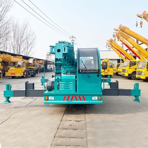 Nouvelle grue de camion télescopique de 10 tonnes, fabriquée en interne, pour travaux municipaux, à vendre - Product Image 4