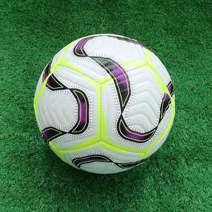 Profesional disesuaikan ukuran 5 Futsal sepak bola tahan air PU kulit bola olahraga dalam berbagai warna - Product Image 4