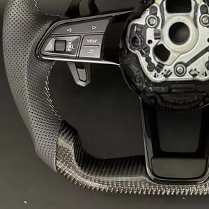 Volant en fibre de carbone en cuir <span class=keywords><strong>prix</strong></span> de gros direct d'usine pour volant de voiture <span class=keywords><strong>Audi</strong></span> A3 A4L A5 A6L A7 Q8 <span class=keywords><strong>TT</strong></span> R8 - Product Image 6