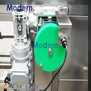 Machine entièrement automatique 3-en-1 de remplissage de lavage de jerrican de 5 gallons Machine de remplissage d'<span class=keywords><strong>eau</strong></span> de 5 gallons - Product Image 4