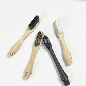 Cepillo de Dientes al por Mayor con Logotipo Personalizado OEM, Negro y Dorado, Mango de Aluminio, Cerdas 100% Vegetales, Ecológico - Product Image 4