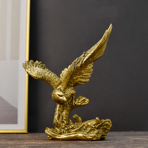 Nhà Máy Bán Buôn Đồ trang trí Nhựa săn bắn EAGLE thủ công mỹ nghệ động vật Quà Tặng Máy Tính Để Bàn đồ trang trí - Product Image 3
