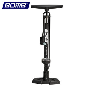 Pompe à vélo BOMB, pompe à pied haute pression pour vélo, valve multi-usages, pompe à vélo en alliage d'aluminium solide et durable - Product Image 1