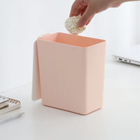 Mini Kunststoff Mülleimer für Büro Desktop Abfall korb Nacht Restaurant Esstisch Mülleimer Mülleimer mit Abdeckung