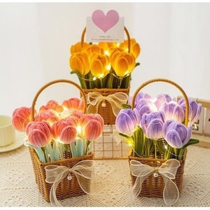 Kit de Création de Bouquet de Fleurs en Bâtonnets Torsadés DIY Tulip Bestie Gift, Fait Main, Réaliste, 5 Bulbes de Tulipes en Stock, Idéal pour la Saint-Valentin - Product Image 1