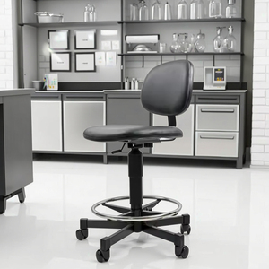 Chaise de bureau pivotante en cuir noir à hauteur réglable, avec siège rembourré confortable et repose-pieds, idéale pour laboratoire, bar ou poste de travail - Product Image 1