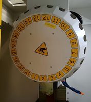 Unité de perçage et de taraudage automatique CNC BT30 verticale T6/T7 haute précision, nouvelle génération, système de contrôle Syntec, robuste, la plus vendue