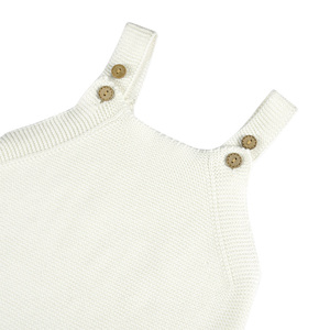 Venta de Fábrica: Ropa de Verano Blanca para Bebé, Hermoso, Cómodo y Suave Pelele para Niña - Product Image 2