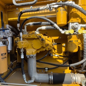 รถขุดตีนตะขาบ Caterpillar 30 ตัน รุ่น CAT330D2L มือสองคุณภาพสูง สำหรับงานก่อสร้าง พร้อมเครื่องยนต์ ปั๊ม และเกียร์บ็อกซ์ - Product Image 5