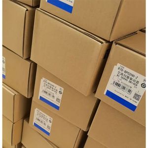 มอเตอร์ AC รุ่น R88M-1M1K020C-BS2 R88M-K3K030F-S2-Z R88M-1L5K030C-S2 จัดส่งด่วน สินค้าใหม่เอี่ยม R88M-1L5K030C-S2 - Product Image 1