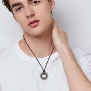 Collares de runas nórdicas Vintage para hombre, joyería vikinga de runas nórdicas de acero inoxidable, colgante pagano de anciano Futhark, amuleto talismán - Product Image 3