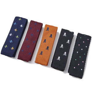 Hommes français coloré <span class=keywords><strong>Fleur</strong></span> <span class=keywords><strong>De</strong></span> Lis symbole motif nouveauté <span class=keywords><strong>cravate</strong></span> <span class=keywords><strong>cravate</strong></span> mince tricot Polyester cravates garçons d'honneur cravates <span class=keywords><strong>de</strong></span> mariage - Product Image 2
