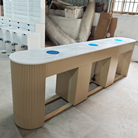 Table de manucure de luxe blanche pour salon de beauté avec collecteur de poussière