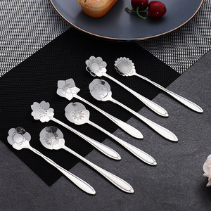 Cuchara de acero inoxidable con diseño de flor de cerezo, cuchara para café, cuchara para mezclar, cuchara para postre, cuchara para helado, regalo de boda - Product Image 1
