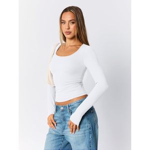 Tops cortos de manga larga con cuello redondo para mujer Queen Fashion de otoño 2025 personalizados, Tops de punto ajustados para salir - Product Image 4