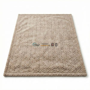 Manta de terciopelo jacquard 3D al por mayor, suave y cálida, con patrón, para alojamiento estudiantil y dormitorios - Product Image 1