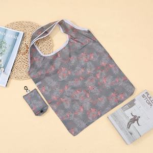 Logo personnalisé 190T Polyester RPET Sac fourre-tout pliable Sac d'épicerie réutilisable écologique pour supermarché - Product Image 5