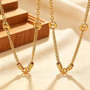 Collar de Acero Inoxidable Chapado en Oro con Hebilla de Nariz de Cerdo, Cadena de Clavícula Minimalista y Elegante para el Día a Día, No se Desvanece, Moda para Mujer - Product Image 6