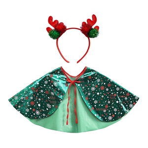 2025 nuevo chal navideño para <span class=keywords><strong>niña</strong></span>, <span class=keywords><strong>chubasquero</strong></span> rojo y verde estampado, capa de actuación para Fiesta infantil - Product Image 1