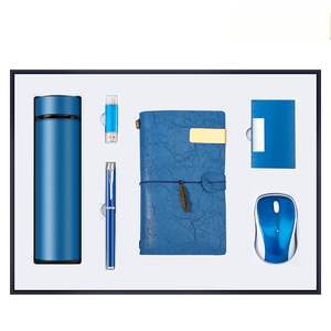 Monteiro Classic: Kit de Oficina de Lujo para Conferencias y Eventos, con Bolígrafo, Libreta, Llavero, Tarjetero y Monedero de PU Morado - Product Image 4