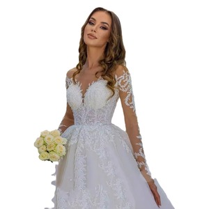 Dream Wedding Dress Ball Gown Ivory White Sweetheart Neckline Empire Waist Lace Vintage Style Summer Bridal Gown - Product Image 5