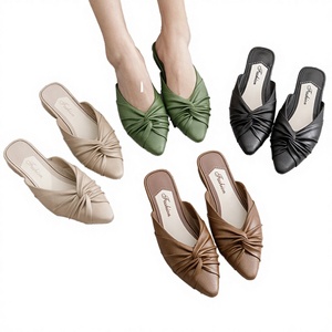 Zapatos de Mujer de PVC de Alta Calidad, Nuevos, de Verano y Otoño, Transpirables, con Punta, de Color Puro, Casuales, de Lujo, para Uso Diario - Product Image 2