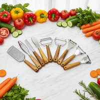 Ensemble d'ustensiles de cuisine manuels en acier inoxydable avec manche en bois, comprenant un râpeur à gingembre, un zester à ail et un éplucheur - Lavable au lave-vaisselle