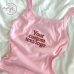 OEM ODM Débardeur brodé personnalisé avec la phrase « I Put The BI In Bitch », Débardeur dos nageur, Débardeur à bretelles spaghetti, Y2K, pour filles stylées, Fierté LGBTQ - Product Image 3