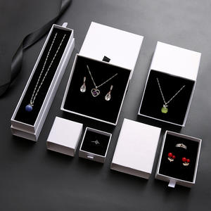 Premium Hoge Kwaliteit Kartonnen Ketting Ring Oorbel Lade Sieraden Geschenkdoos Met Zacht Schuim Kussen - Product Image 2