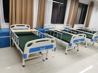 2025 nouveau Design médical en gros meilleur prix lit d'hôpital avec deux fonctions manuel ABS lit de patient infirmier certifié ISO