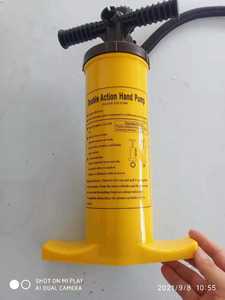 Pompe à main jaune à double <span class=keywords><strong>action</strong></span> de haute qualité pour <span class=keywords><strong>kayak</strong></span> en PVC gonflant directement à un prix abordable - Product Image 3